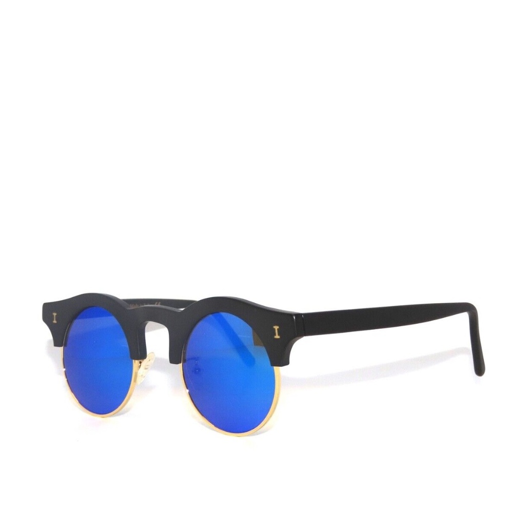 Illesteva Corsica 03 45 Matte Black Blue Mirror Sunglasses